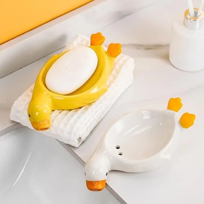 Quick Drain Duck Shape box Whale Shape Soap Box Soap tray Thickened Plastic Drainage Soap Holder Soap dish Bathroom Accessories